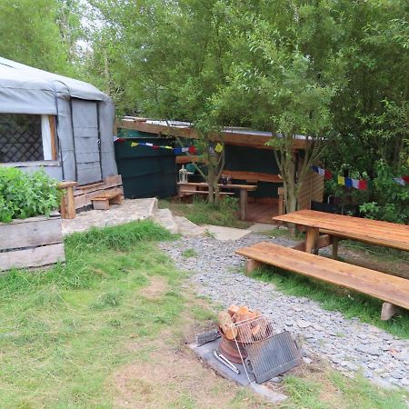 Fire Yurt Hotel Machynlleth Exterior photo