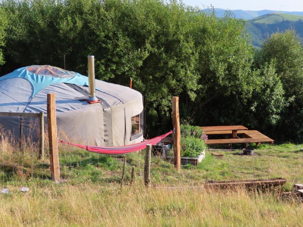 Fire Yurt Hotel Machynlleth Exterior photo